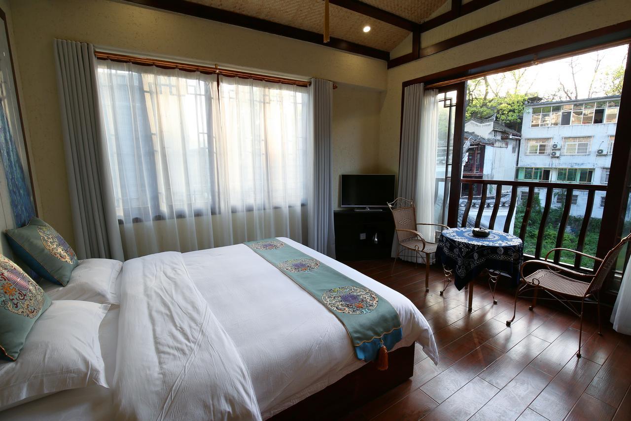 Oriental Inn Phoenix Puyuan Branch Fenghuang Exterior photo